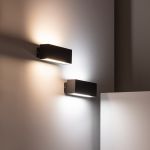 Luce da parete montaggio a superficie Bulkhead LED Carinae Illuminazione su due lati 12W 480lm 840 IP54 | Bianco Freddo - Sostitutiva 40W